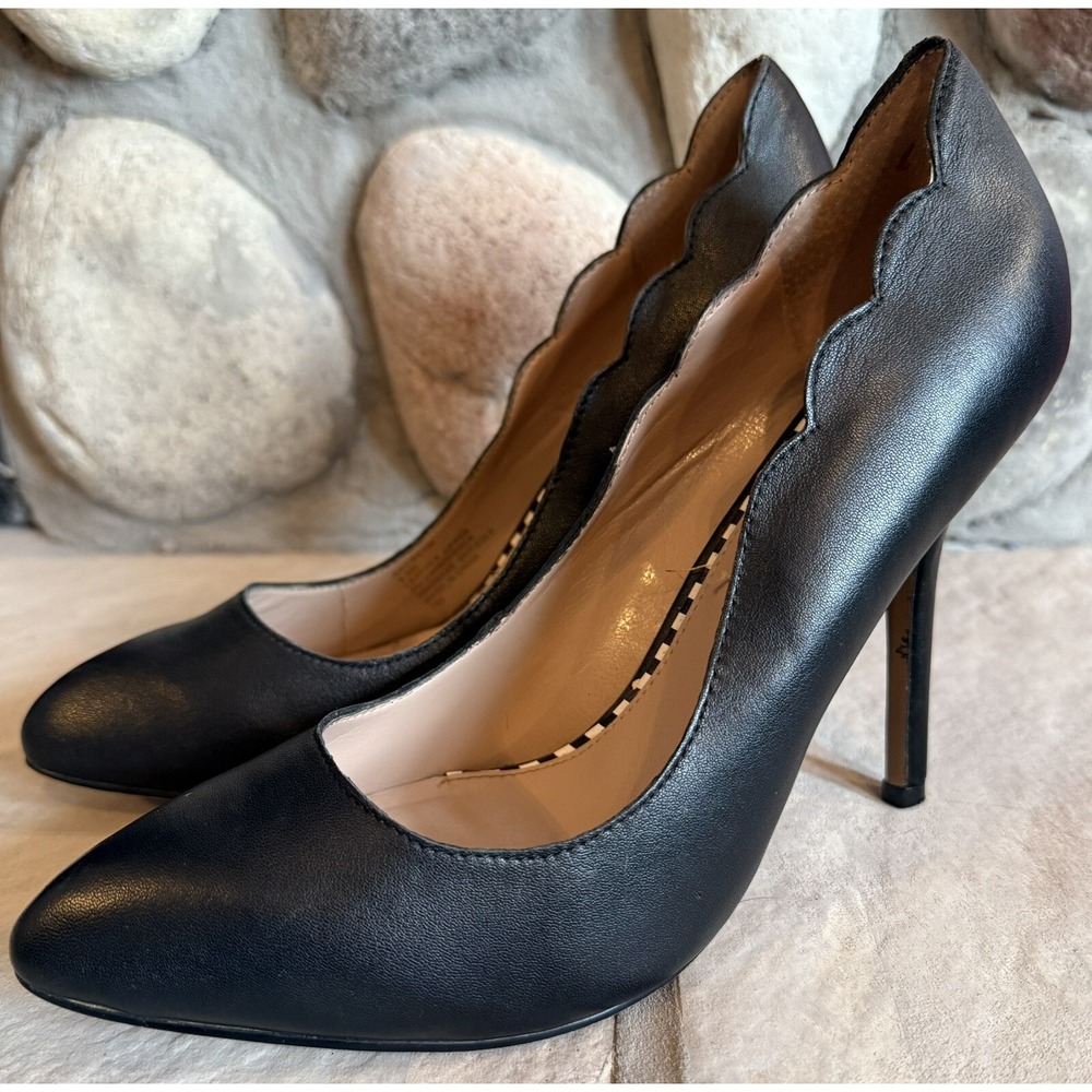 VTGâ Betsey Johnson RACIER Leather Shoes Scalloped Heel Pump Stiletto Women 8.5